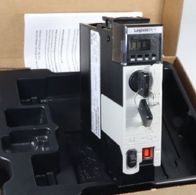 Le PLC 1756-L71 5570 contrôle le module CPU