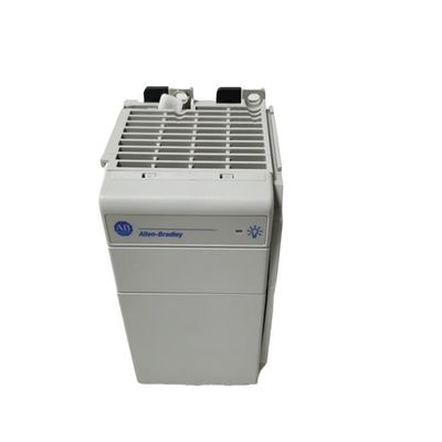 Le PLC 1785-L80E est un module de commande logique PLC-5.
