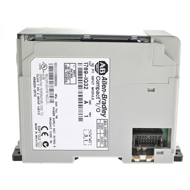 Le PLC 440R-EM4R2D est équipé d'un module de relais de sécurité pour le maître de garde.